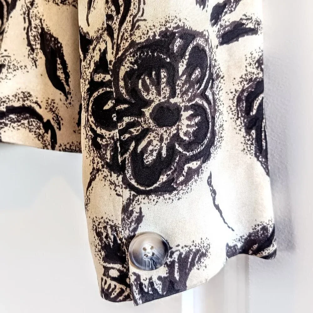 Vintage Jones New York Petite Black Beige Floral Silk Blazer